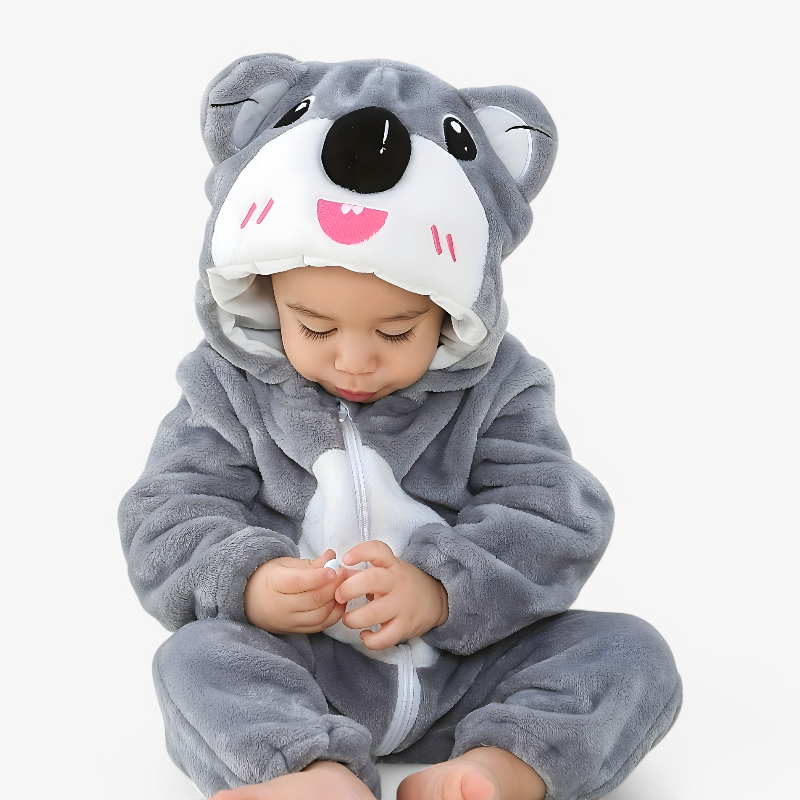 Bären-Einteiler für Kinder – Weich und bequem mit Kapuze