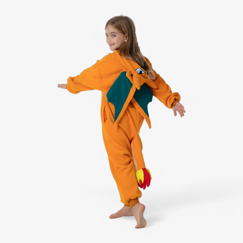 Charizard - Warmer und bequemer Fleece-Einteiler