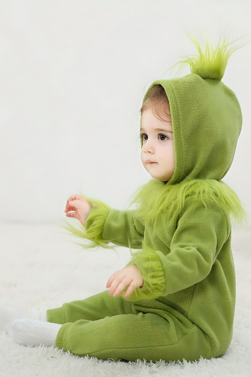 Grüner Monster-Einteiler für Kinder – mit flauschiger Kapuze und Details
